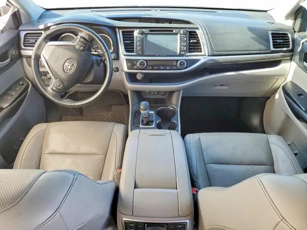 5TDYZRFH6HS226479 2017 TOYOTA HIGHLANDER - Image 8