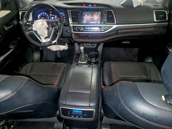 5TDYZRFH6HS229897 2017 TOYOTA HIGHLANDER - Image 8