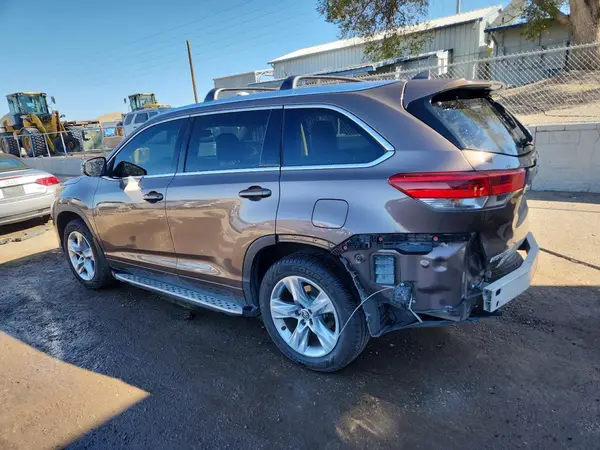 5TDYZRFH6HS230399 2017 TOYOTA HIGHLANDER - Image 2
