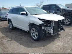 5TDYZRFH6JS236869 2018 TOYOTA HIGHLANDER