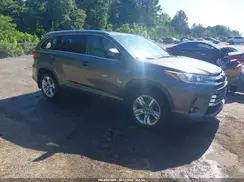 5TDYZRFH6JS244387 2018 TOYOTA HIGHLANDER