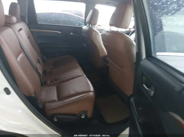 5TDYZRFH6JS269726 2018 TOYOTA HIGHLANDER - Image 8