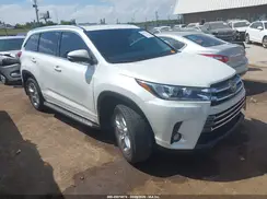 5TDYZRFH6JS278863 2018 TOYOTA HIGHLANDER
