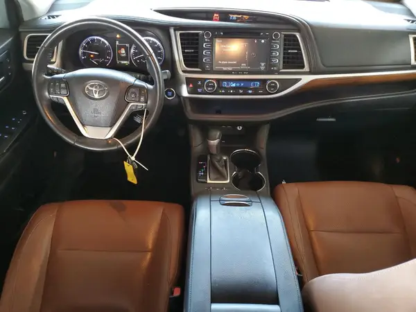 5TDYZRFH6KS292750 2019 TOYOTA HIGHLANDER - Image 8