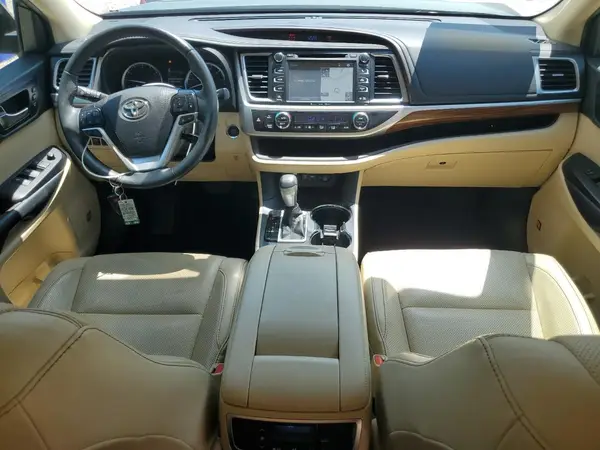 5TDYZRFH6KS312303 2019 TOYOTA HIGHLANDER - Image 8