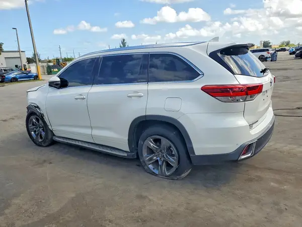 5TDYZRFH6KS342840 2019 TOYOTA HIGHLANDER - Image 2