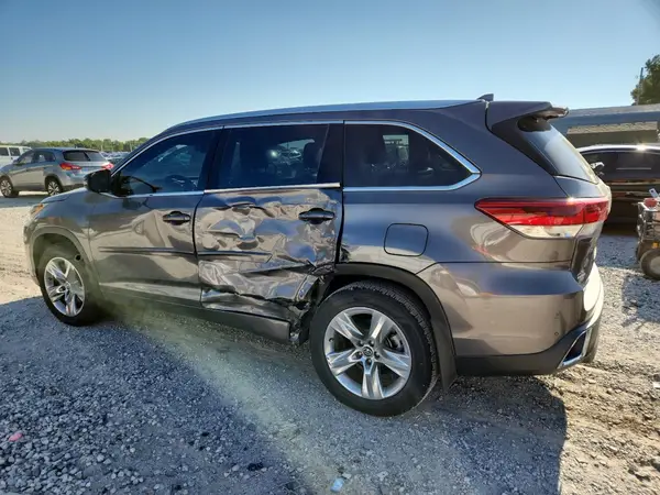 5TDYZRFH6KS359525 2019 TOYOTA HIGHLANDER - Image 2