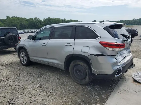 5TDYZRFH7HS196022 2017 TOYOTA HIGHLANDER - Image 2