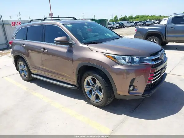 5TDYZRFH7JS269654 2018 TOYOTA HIGHLANDER - Image 1