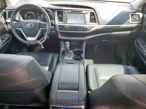 5TDYZRFH7KS340692 2019 TOYOTA HIGHLANDER - Image 8