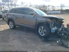 5TDYZRFH8HS194943 2017 TOYOTA HIGHLANDER