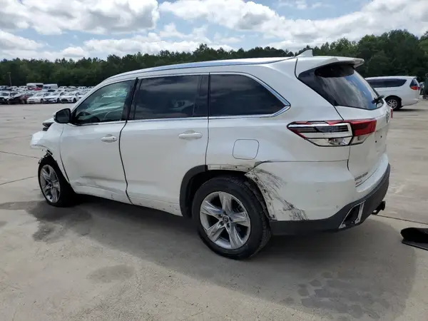 5TDYZRFH8HS202829 2017 TOYOTA HIGHLANDER - Image 2