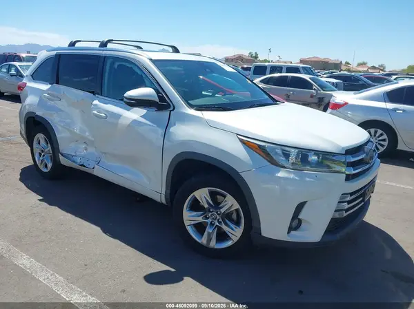 5TDYZRFH8HS210932 2017 TOYOTA HIGHLANDER - Image 1