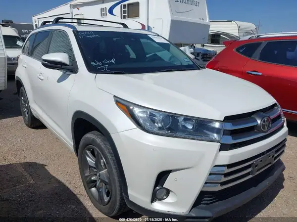 5TDYZRFH8HS211613 2017 TOYOTA HIGHLANDER - Image 1