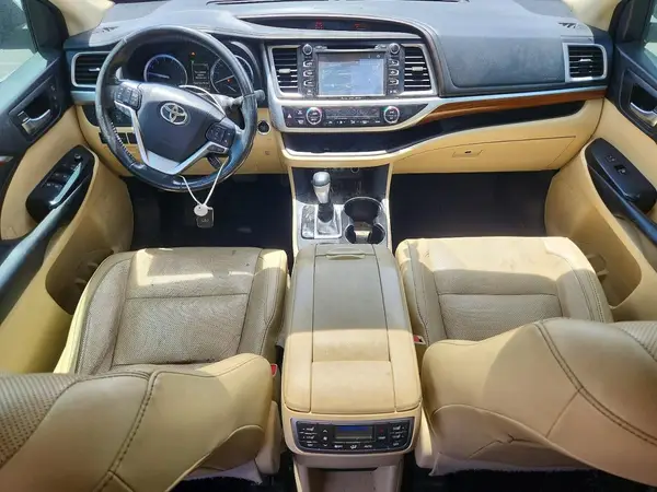 5TDYZRFH8JS249879 2018 TOYOTA HIGHLANDER - Image 8
