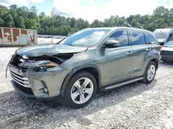 5TDYZRFH8JS252832 2018 TOYOTA HIGHLANDER