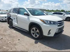 5TDYZRFH8JS272899 2018 TOYOTA HIGHLANDER