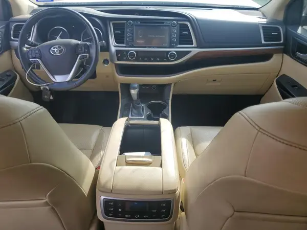 5TDYZRFH8KS305093 2019 TOYOTA HIGHLANDER - Image 8