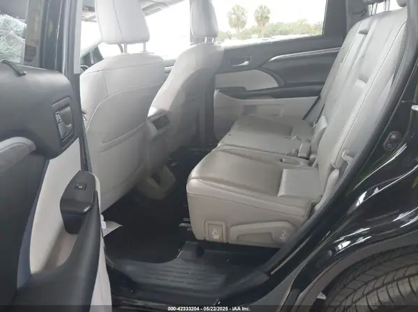 5TDYZRFH8KS339051 2019 TOYOTA HIGHLANDER - Image 8