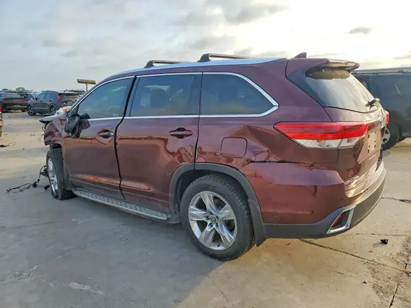 5TDYZRFH8KS340393 2019 TOYOTA HIGHLANDER - Image 2