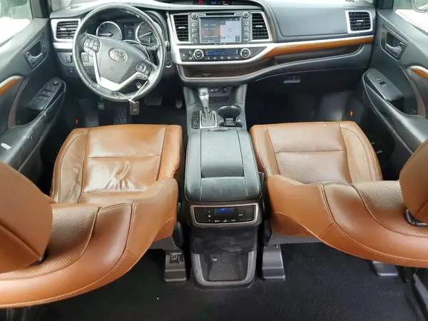 5TDYZRFH8KS352737 2019 TOYOTA HIGHLANDER - Image 8
