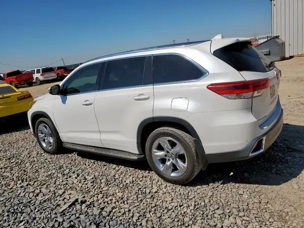 5TDYZRFH9HS210261 2017 TOYOTA HIGHLANDER - Image 2