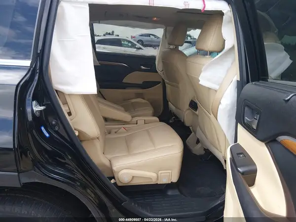 5TDYZRFH9HS221258 2017 TOYOTA HIGHLANDER - Image 8