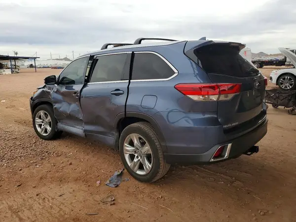 5TDYZRFH9JS234825 2018 TOYOTA HIGHLANDER - Image 2