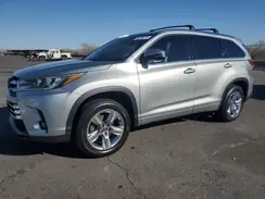 5TDYZRFH9JS260132 2018 TOYOTA HIGHLANDER
