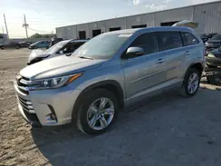 5TDYZRFH9JS278016 2018 TOYOTA HIGHLANDER
