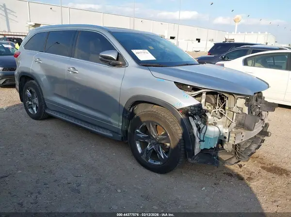 5TDYZRFH9KS295349 2019 TOYOTA HIGHLANDER - Image 1