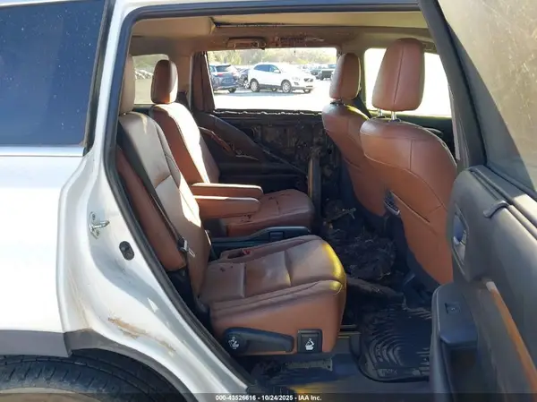 5TDYZRFH9KS305166 2019 TOYOTA HIGHLANDER - Image 8