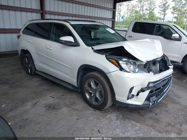 5TDYZRFH9KS324154 2019 TOYOTA HIGHLANDER - Image 1