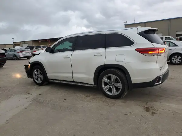 5TDYZRFH9KS333713 2019 TOYOTA HIGHLANDER - Image 2