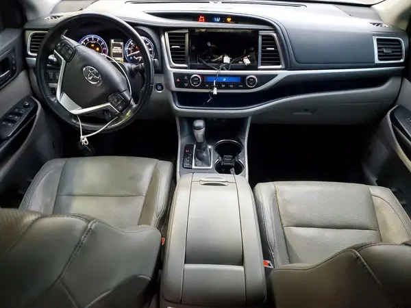 5TDYZRFH9KS345053 2019 TOYOTA HIGHLANDER - Image 8