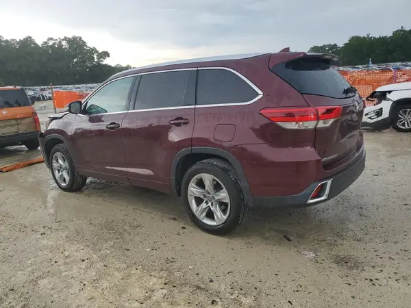 5TDYZRFHXHS223925 2017 TOYOTA HIGHLANDER - Image 2