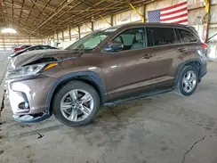 5TDYZRFHXJS257711 2018 TOYOTA HIGHLANDER