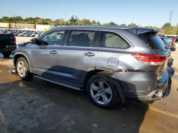 5TDYZRFHXKS353856 2019 TOYOTA HIGHLANDER - Image 2