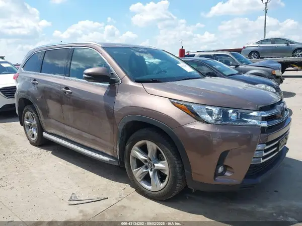 5TDYZRFHXKS355106 2019 TOYOTA HIGHLANDER - Image 1