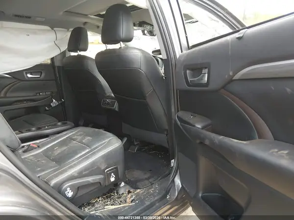 5TDYZRFHXKS358975 2019 TOYOTA HIGHLANDER - Image 8