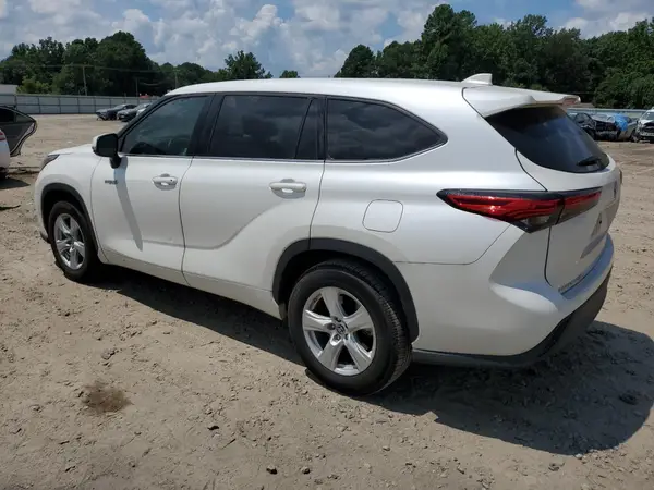 5TDZARAH0MS008616 2021 TOYOTA HIGHLANDER - Image 2