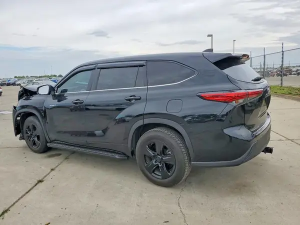 5TDZARAH0MS506265 2021 TOYOTA HIGHLANDER - Image 2
