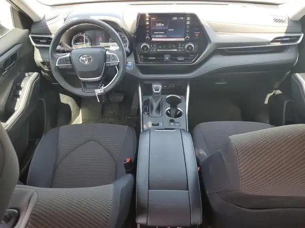 5TDZARAH0NS516943 2022 TOYOTA HIGHLANDER - Image 8