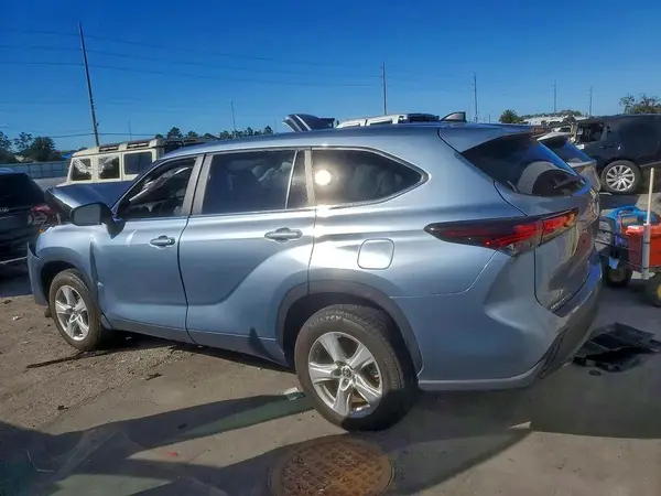 5TDZARAH0RS535143 2024 TOYOTA HIGHLANDER - Image 2