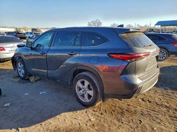 5TDZARAH1PS518414 2023 TOYOTA HIGHLANDER - Image 2