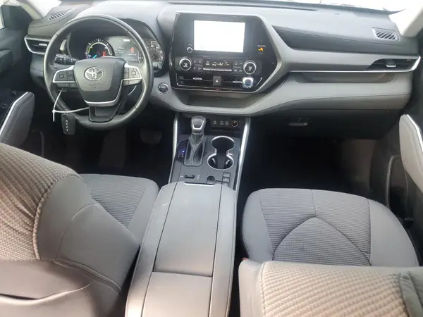 5TDZARAH2PS525887 2023 TOYOTA HIGHLANDER - Image 8
