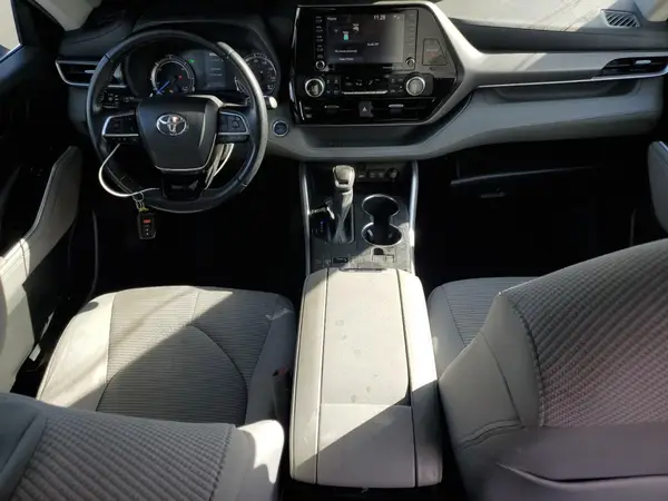 5TDZARAH3MS008836 2021 TOYOTA HIGHLANDER - Image 8