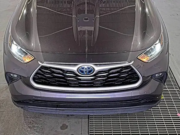 5TDZARAH3MS506857 2021 TOYOTA HIGHLANDER - Image 2
