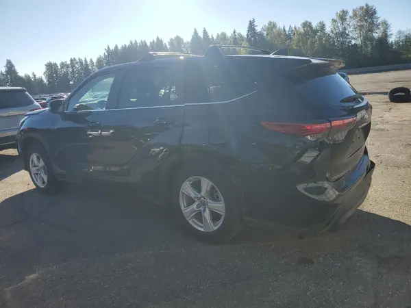 5TDZARAH3PS021221 2023 TOYOTA HIGHLANDER - Image 2