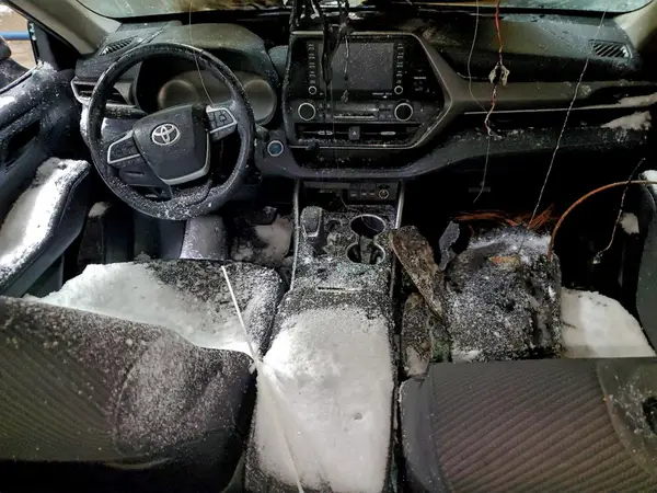 5TDZARAH4MS507130 2021 TOYOTA HIGHLANDER - Image 8